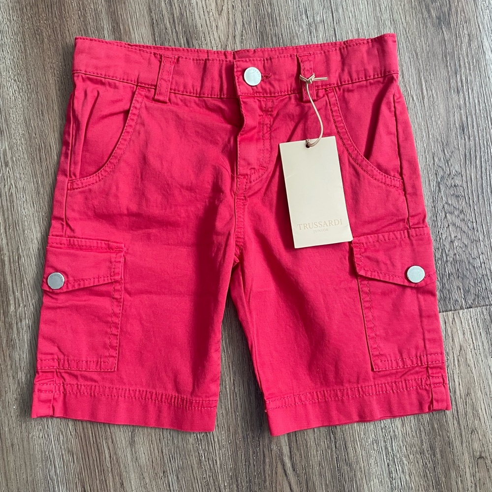 TRUSSARDI JUNIOR cotton cargo short. New with tag. Size 4 yo. Made in Italy.